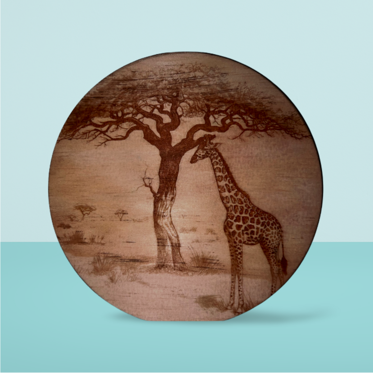 Wooden Round:  Giraffe (20cm)