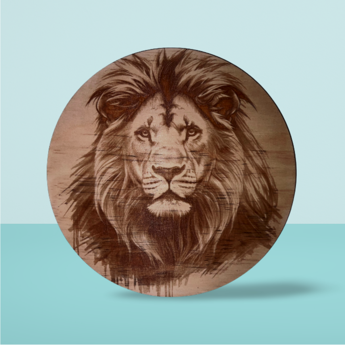 Wooden Round:  Lion (20cm)