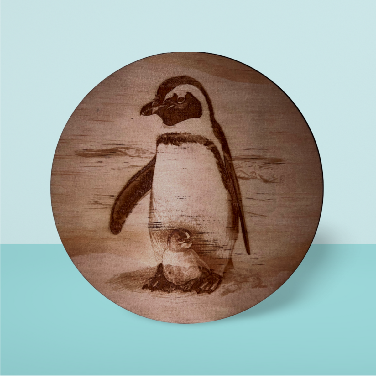Wooden Round:  Penguin (20cm)